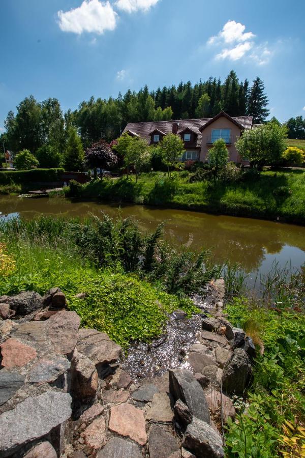 Resort Holiday Natural - Gosciniec Zacisze Chmielno Extérieur photo