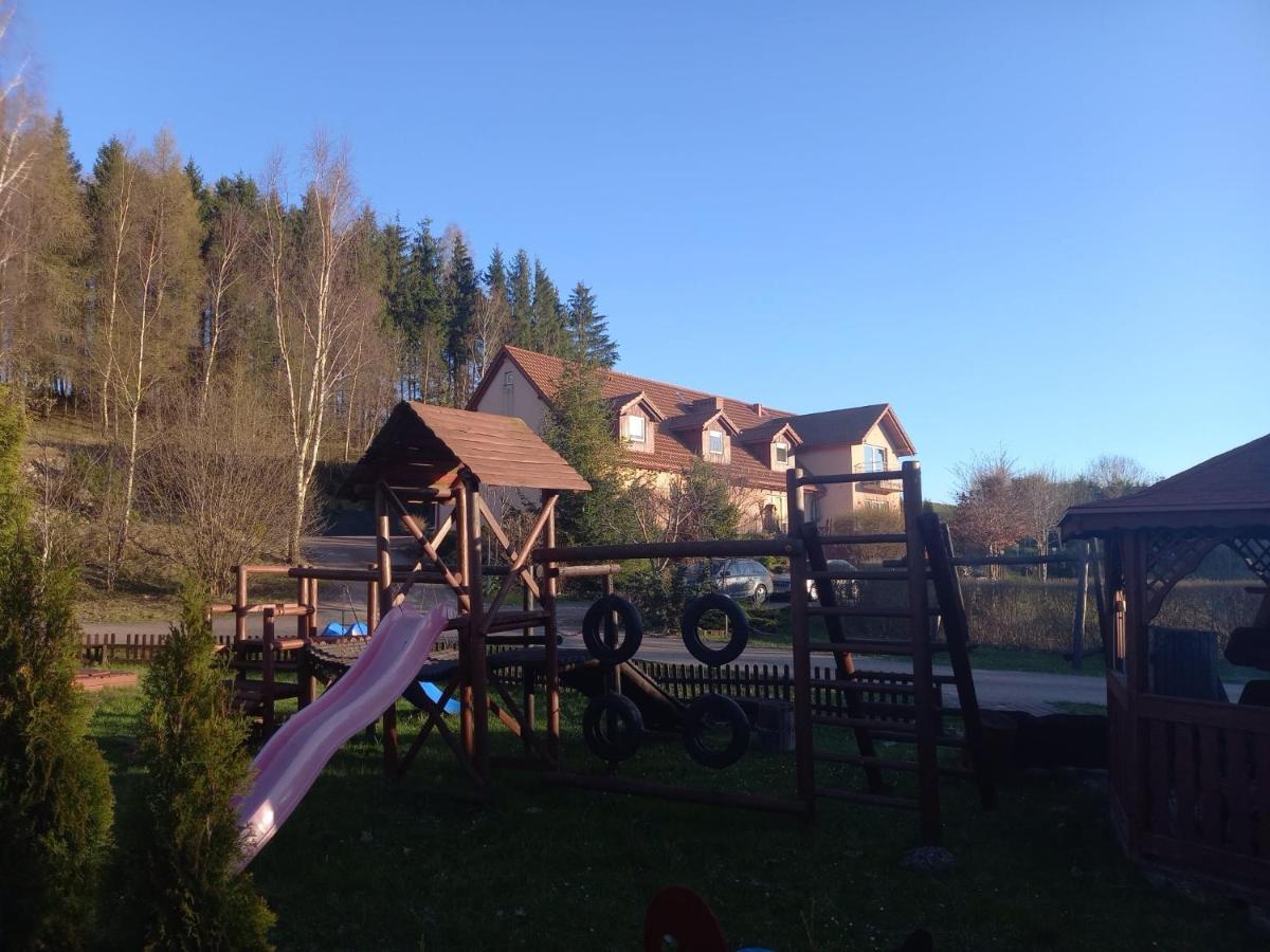 Resort Holiday Natural - Gosciniec Zacisze Chmielno Extérieur photo