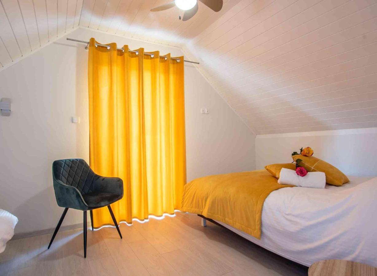 Resort Holiday Natural - Gosciniec Zacisze Chmielno Extérieur photo