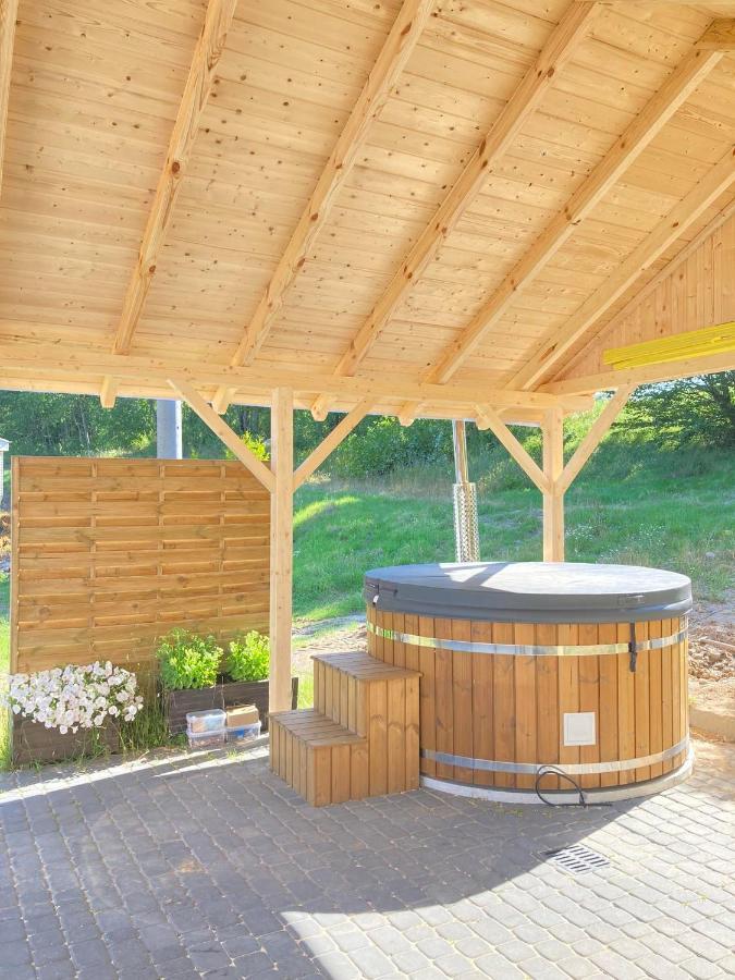 Resort Holiday Natural - Gosciniec Zacisze Chmielno Extérieur photo